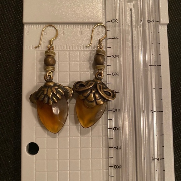 Earrings Fishhooks Antique Bronze Tone Design - Picture 6 of 6